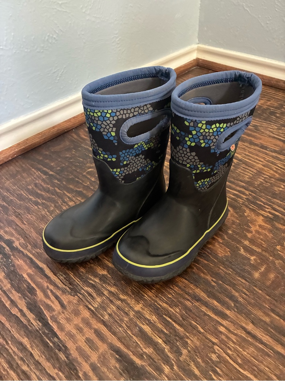 Bogs Kids Black Rain Boots with Blue and Green Mosaic